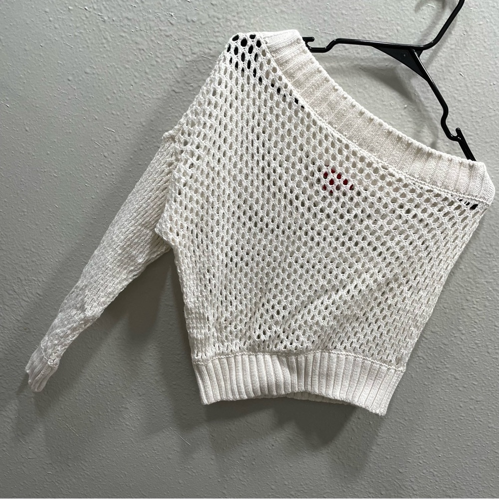 Jennifer Lopez Long Sleeve One Shoulder Crochet White Top Women's‎ Size Small